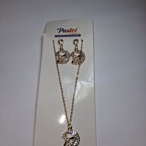 Gold Tone Moon Necklace Set